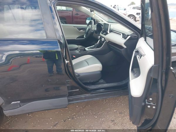 2019 TOYOTA RAV4 HYBRID LIMITED