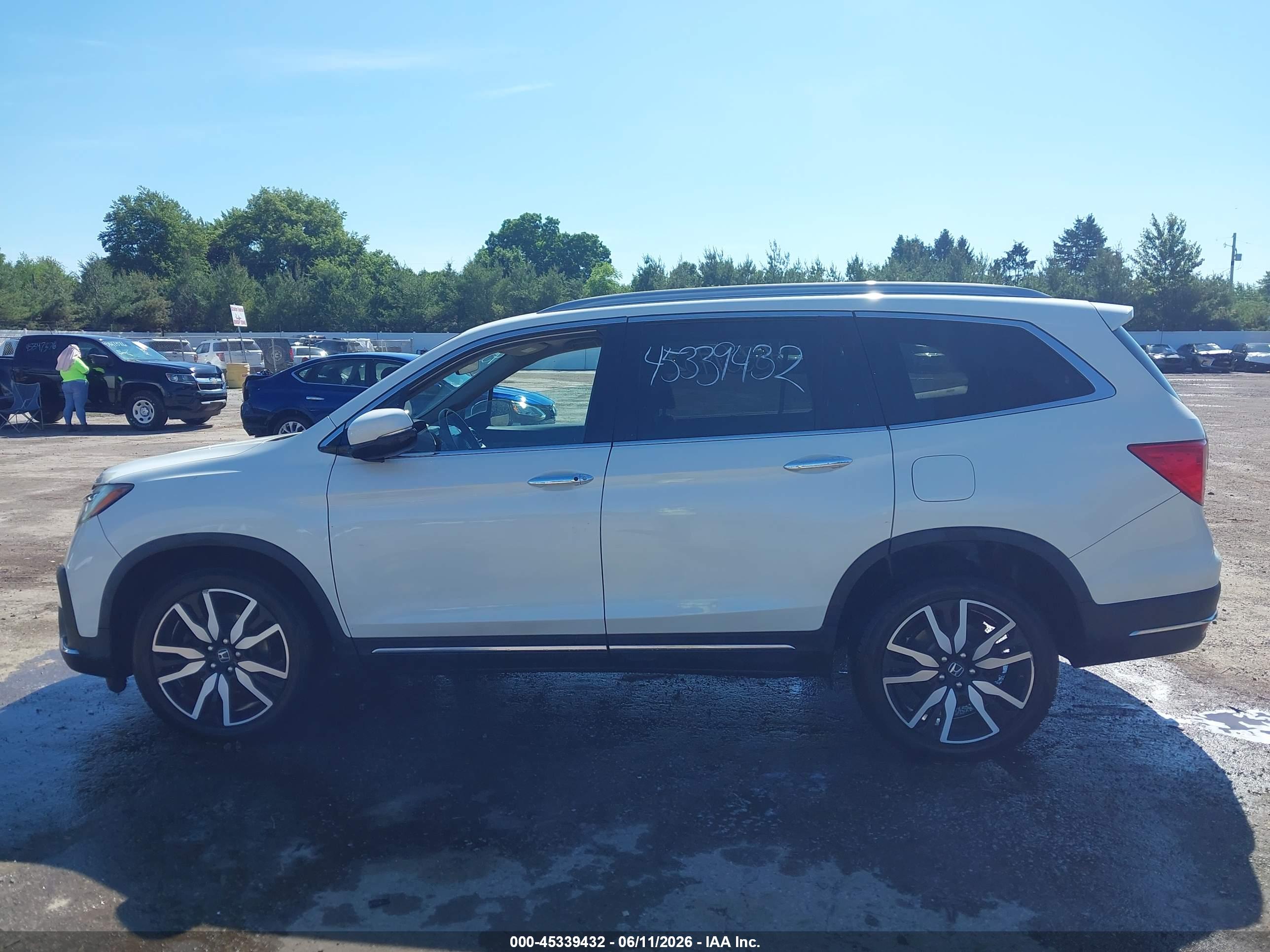 2019 HONDA PILOT TOURING