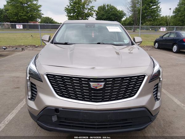 2023 CADILLAC XT4 AWD LUXURY