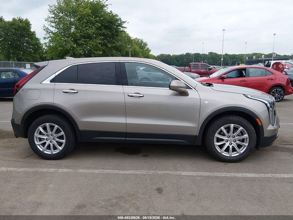 2023 CADILLAC XT4 AWD LUXURY