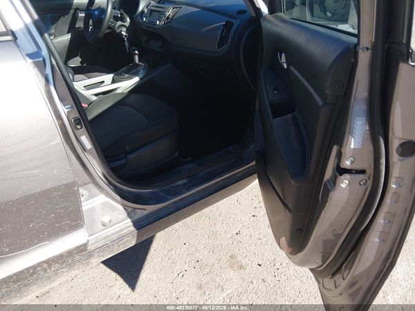 2016 KIA SPORTAGE LX