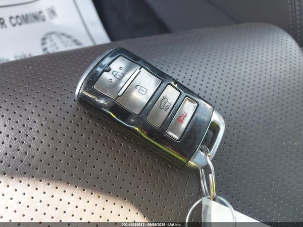 2018 KIA CADENZA LIMITED