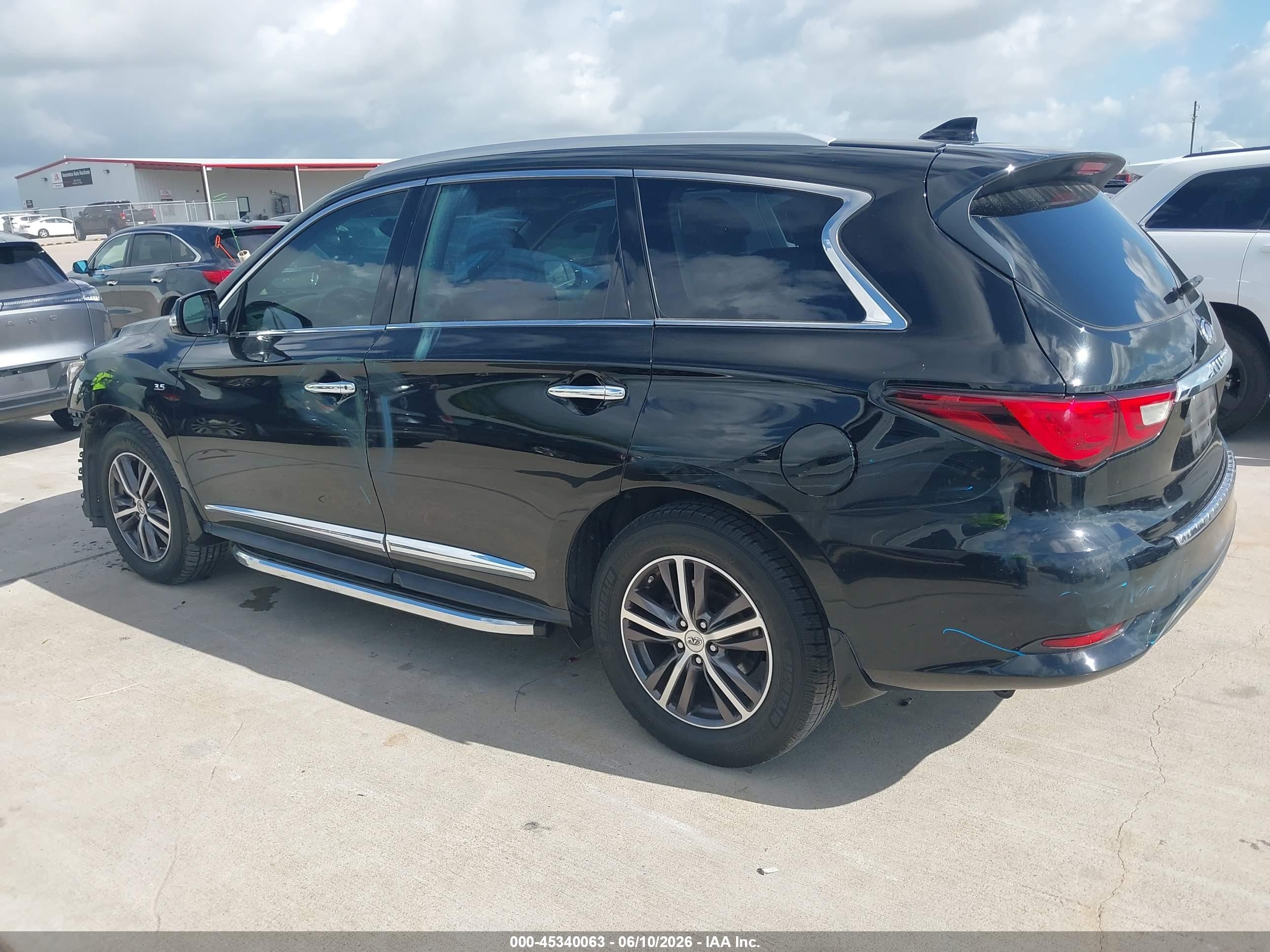 2017 INFINITI QX60