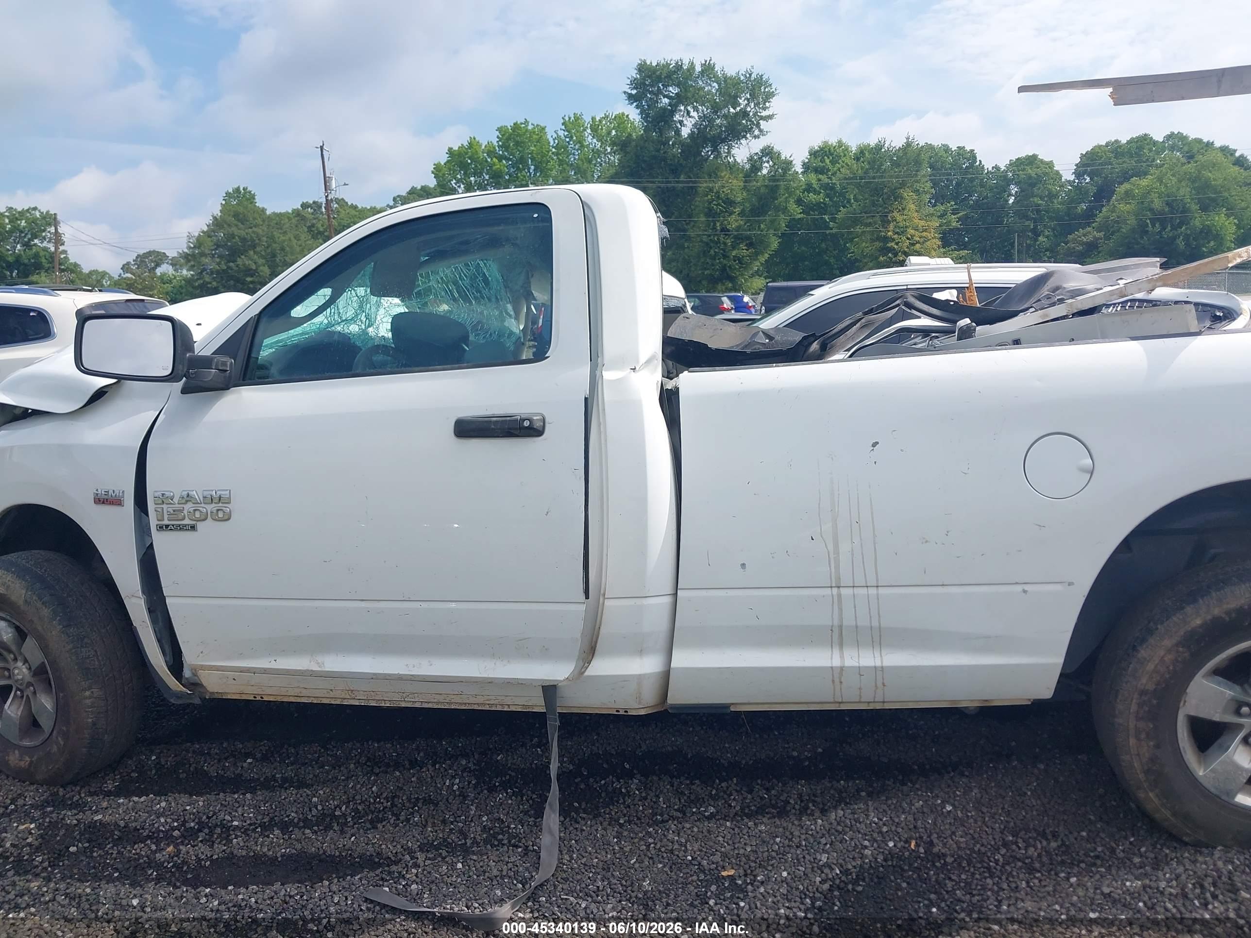 2019 RAM 1500 CLASSIC Classic DS