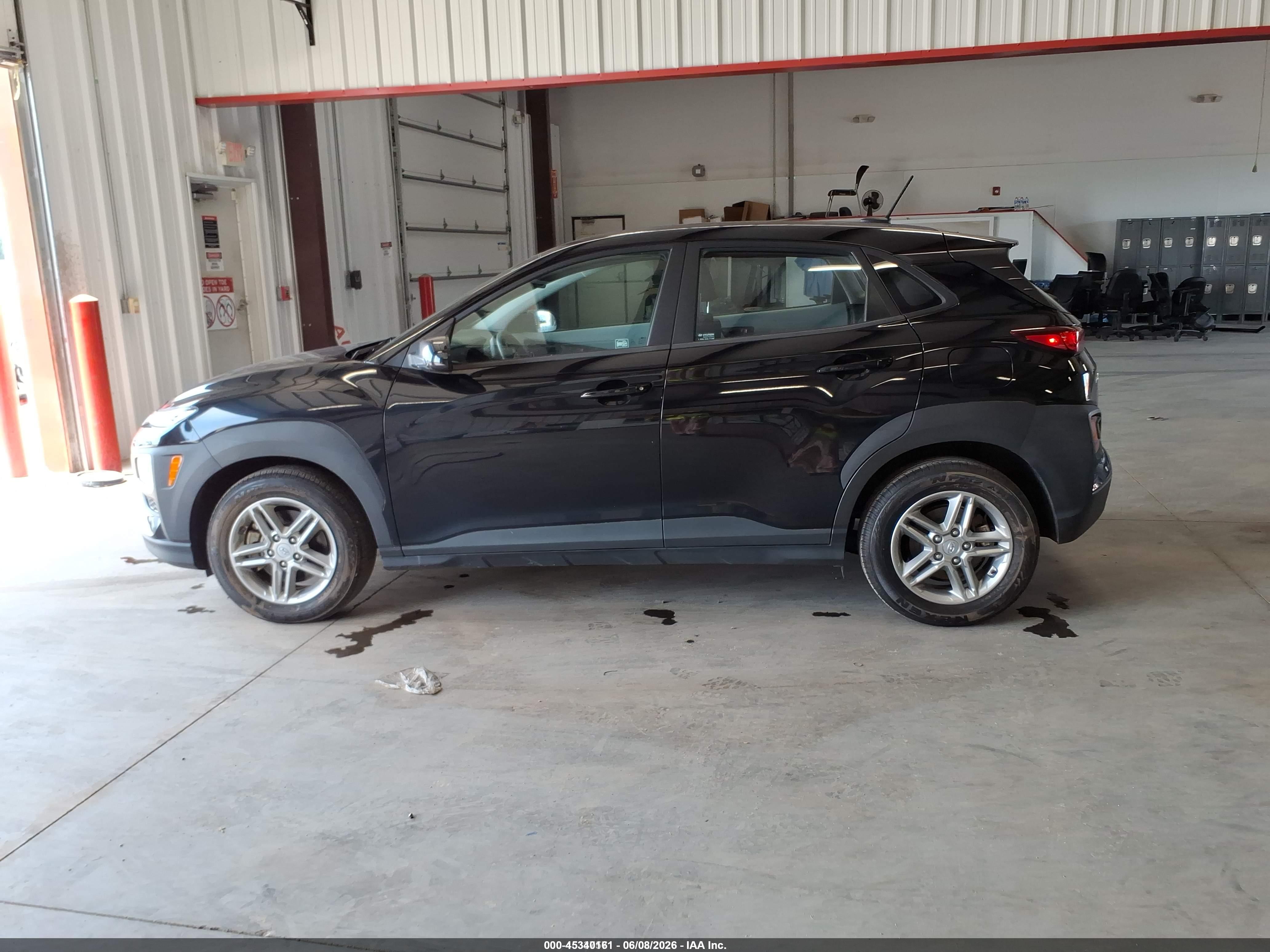 2021 HYUNDAI KONA SE