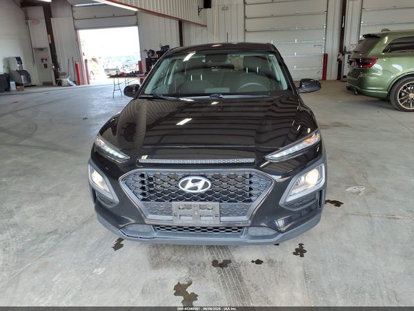 2021 HYUNDAI KONA SE