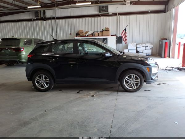 2021 HYUNDAI KONA SE