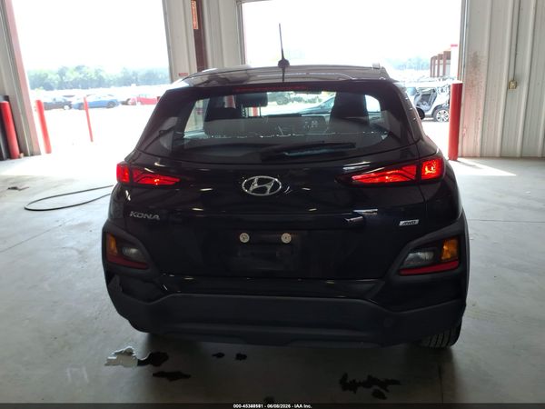 2021 HYUNDAI KONA SE