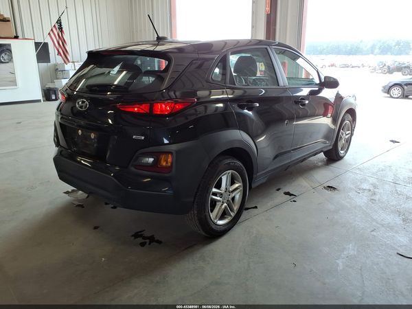 2021 HYUNDAI KONA SE
