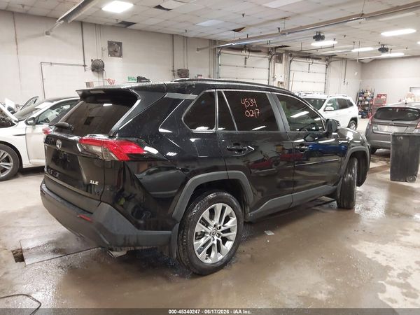 2024 TOYOTA RAV4 XLE PREMIUM