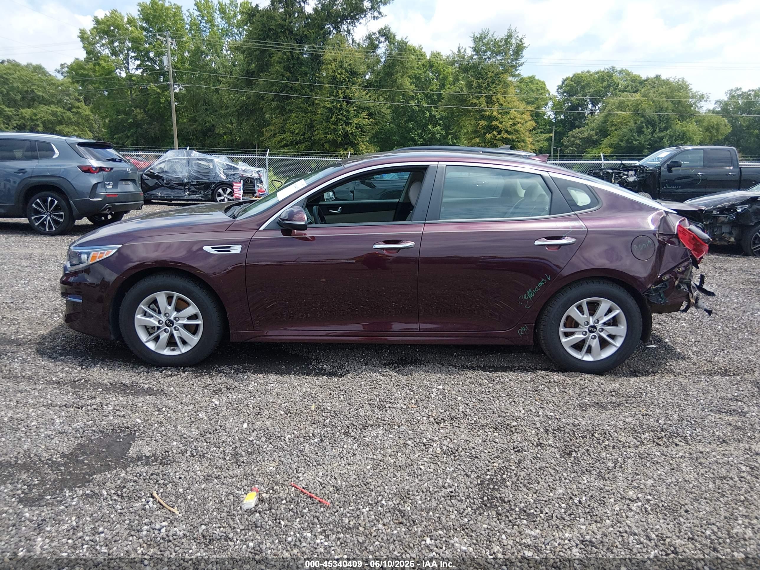 2016 KIA OPTIMA LX