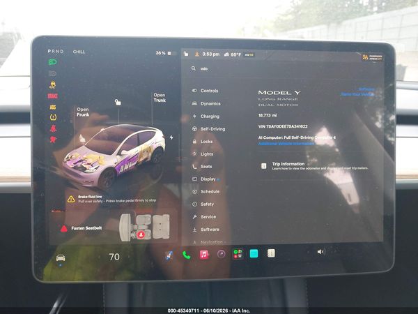 2025 TESLA MODEL Y