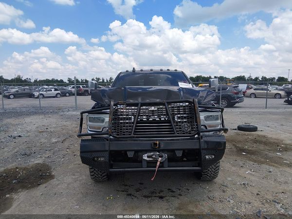 2022 RAM 3500 LARAMIE  4X4 8' BOX