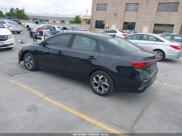 2019 KIA FORTE LXS