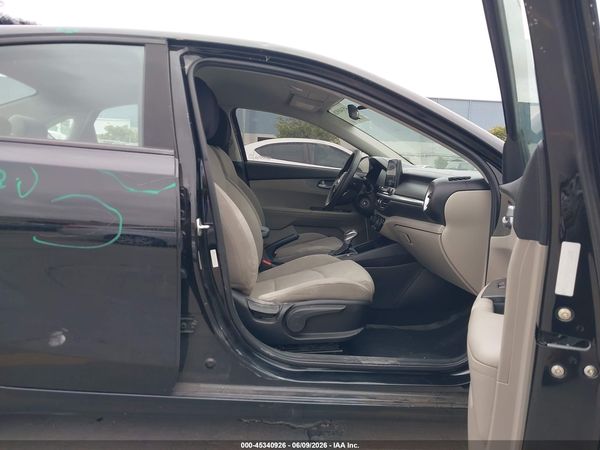 2019 KIA FORTE LXS