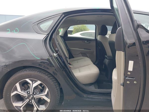 2019 KIA FORTE LXS