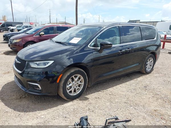 2024 CHRYSLER PACIFICA — I2
