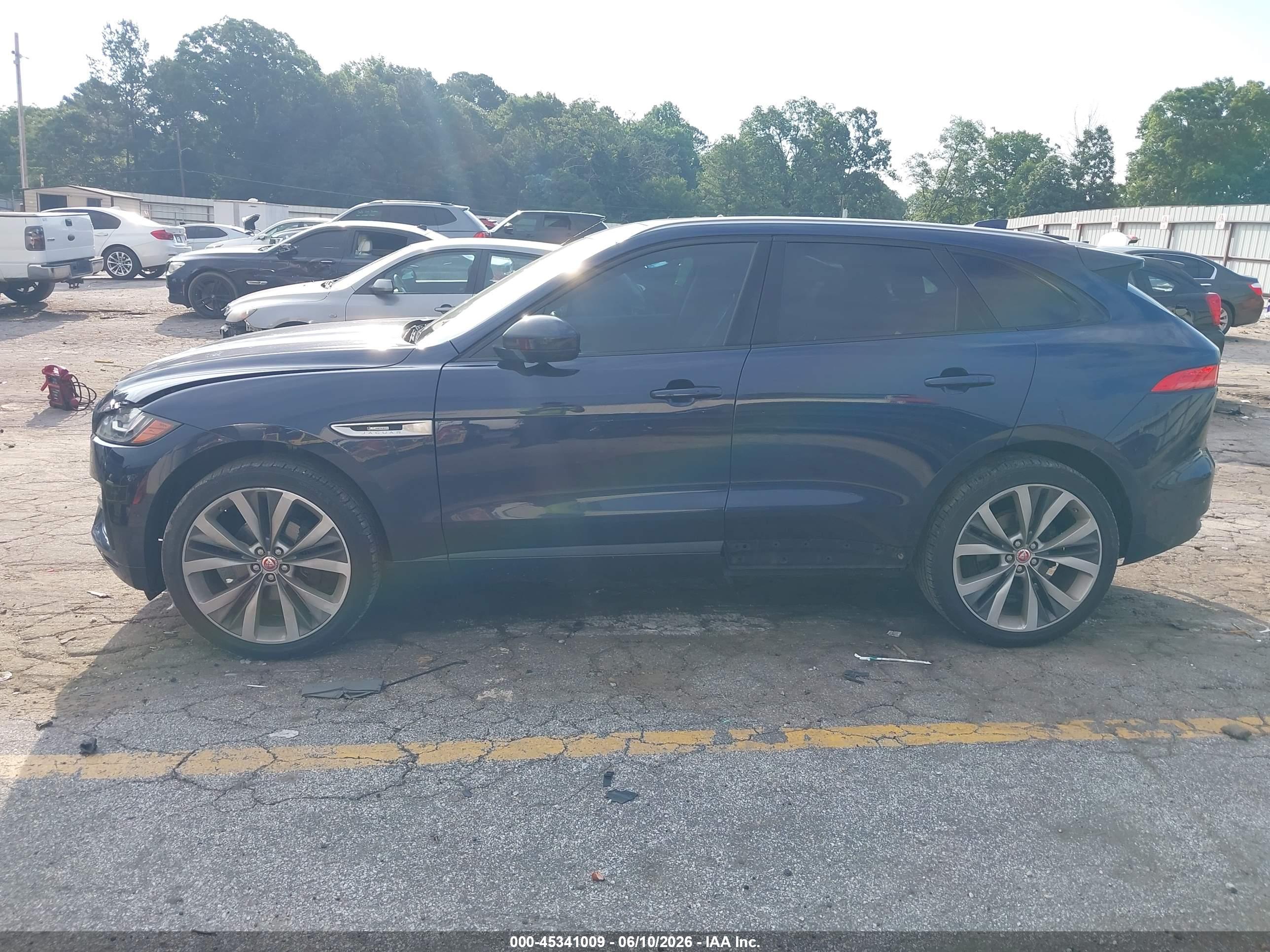 2018 JAGUAR F-PACE 25T R-SPORT
