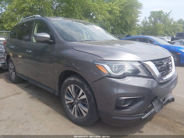 2019 NISSAN PATHFINDER SV