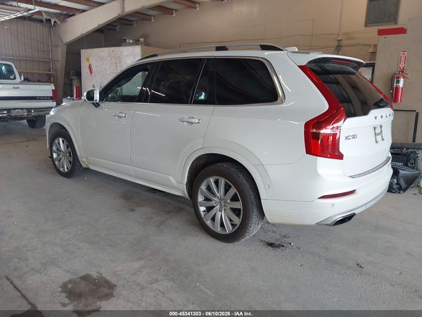 2016 VOLVO XC90 T6 MOMENTUM