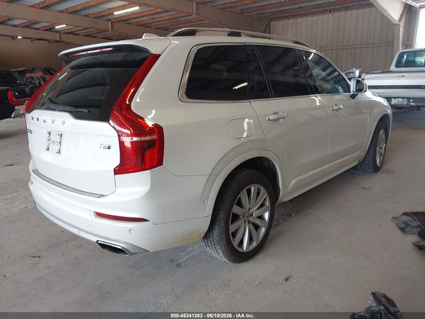 2016 VOLVO XC90 T6 MOMENTUM