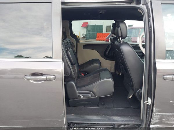 2020 DODGE GRAND CARAVAN SXT — I8