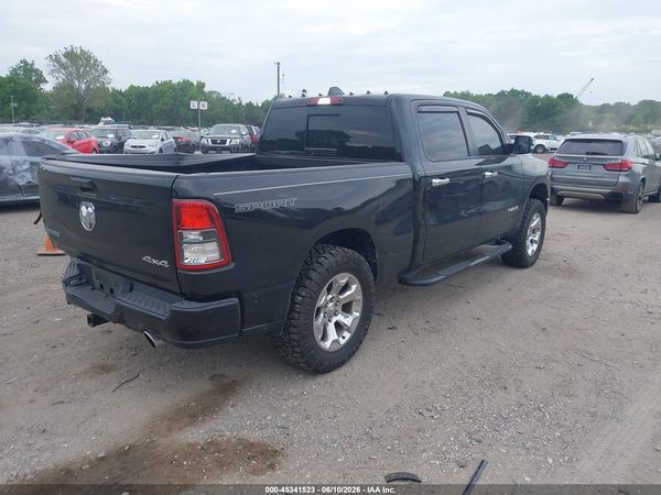 2022 RAM 1500 BIG HORN  4X4 6'4 BOX