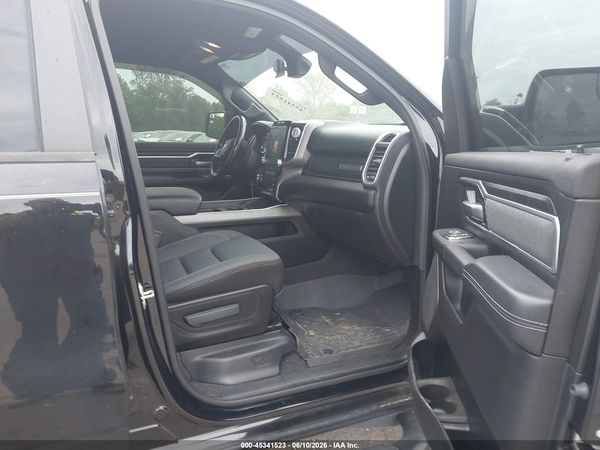 2022 RAM 1500 BIG HORN  4X4 6'4 BOX