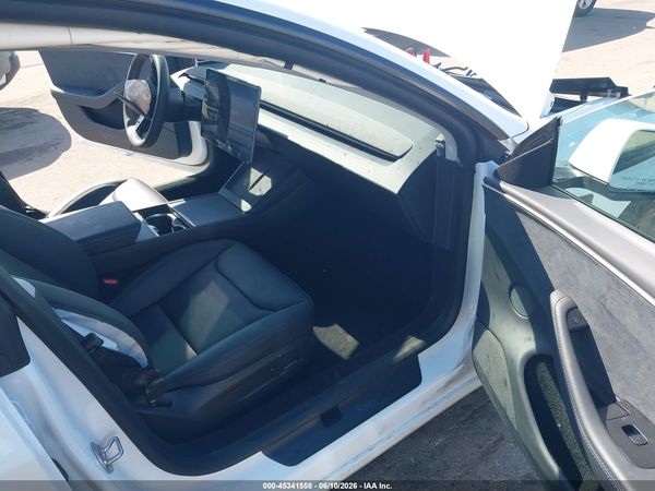 2025 TESLA MODEL 3
