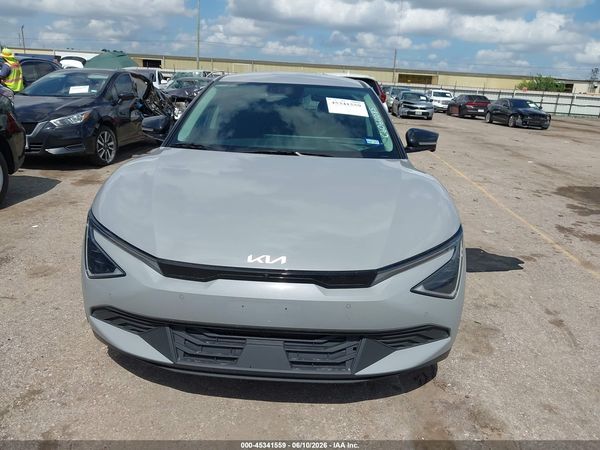 2025 KIA EV6 LIGHT LONG RANGE RWD