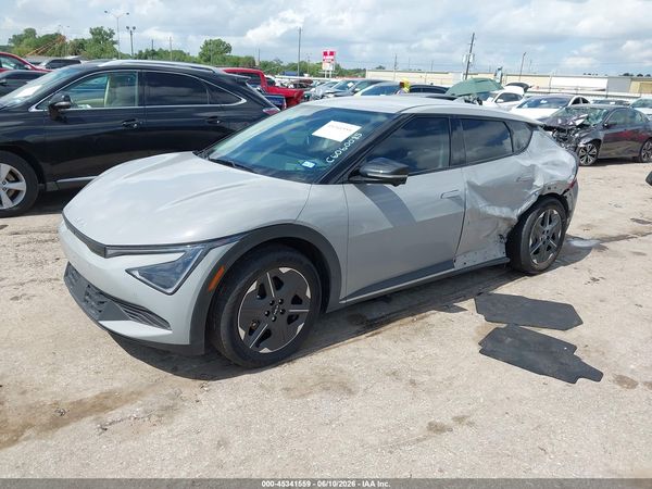 2025 KIA EV6 LIGHT LONG RANGE RWD