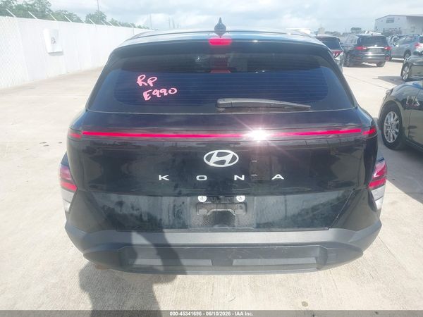 2024 HYUNDAI KONA SE