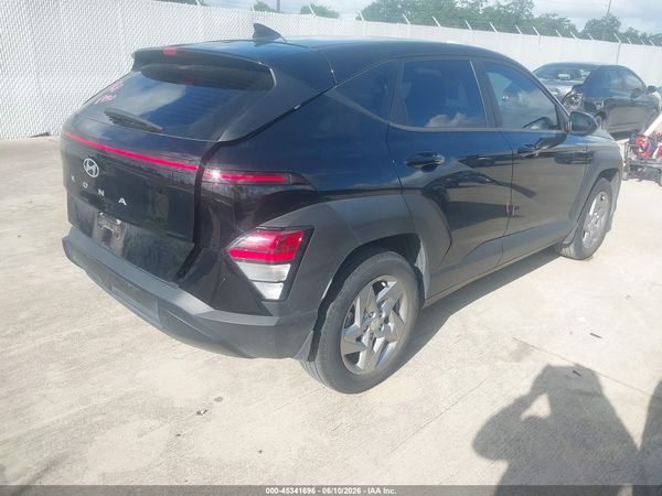 2024 HYUNDAI KONA SE