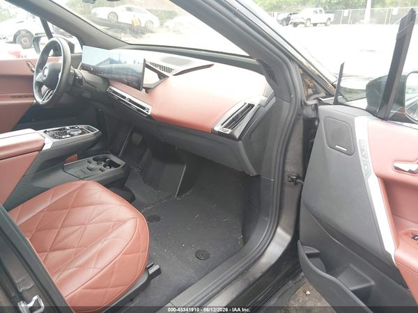 2025 BMW IX XDRIVE50