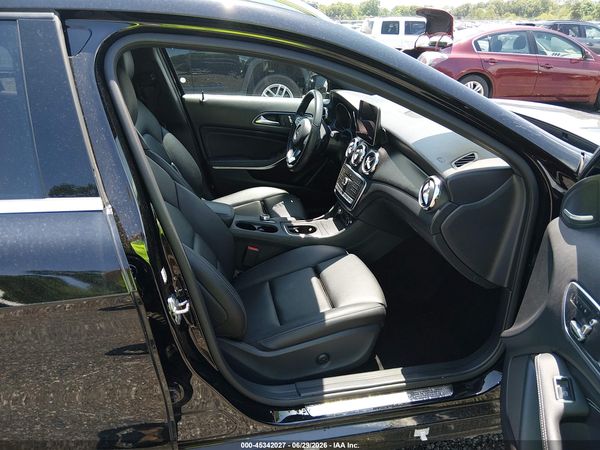 2019 MERCEDES-BENZ GLA 250 4MATIC