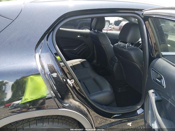 2019 MERCEDES-BENZ GLA 250 4MATIC
