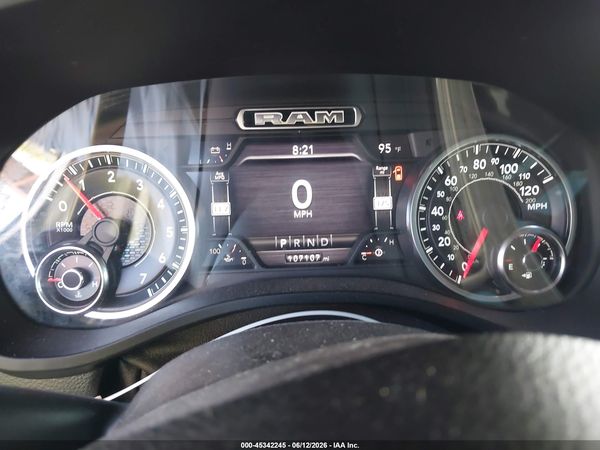 2020 RAM 1500 LARAMIE  4X4 5'7 BOX