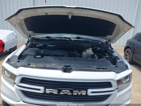 2020 RAM 1500 LARAMIE  4X4 5'7 BOX