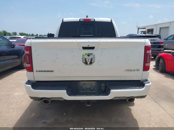 2020 RAM 1500 LARAMIE  4X4 5'7 BOX