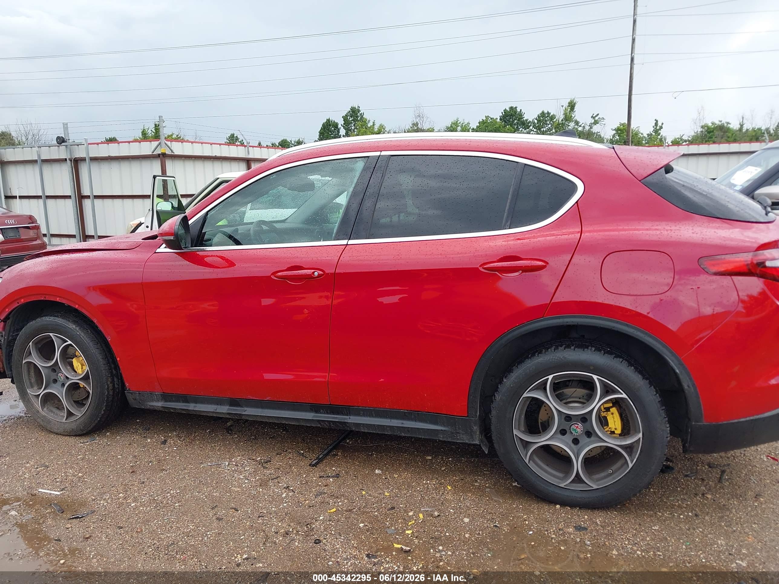 2019 ALFA ROMEO STELVIO TI AWD