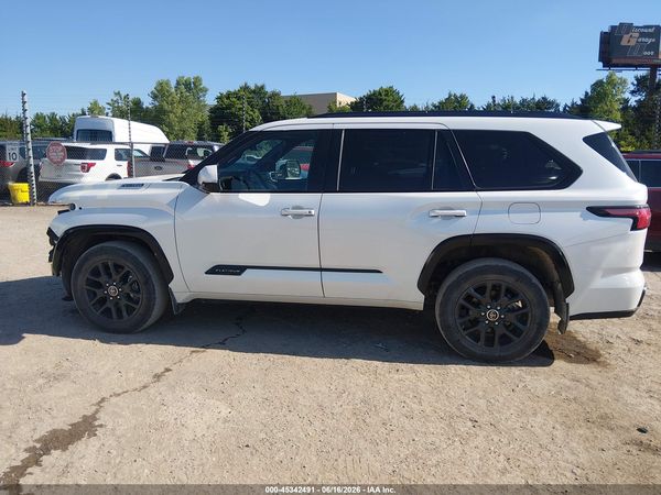 2023 TOYOTA SEQUOIA PLATINUM