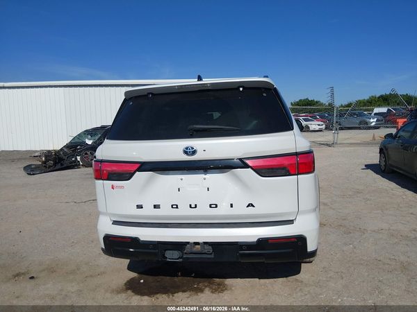 2023 TOYOTA SEQUOIA PLATINUM