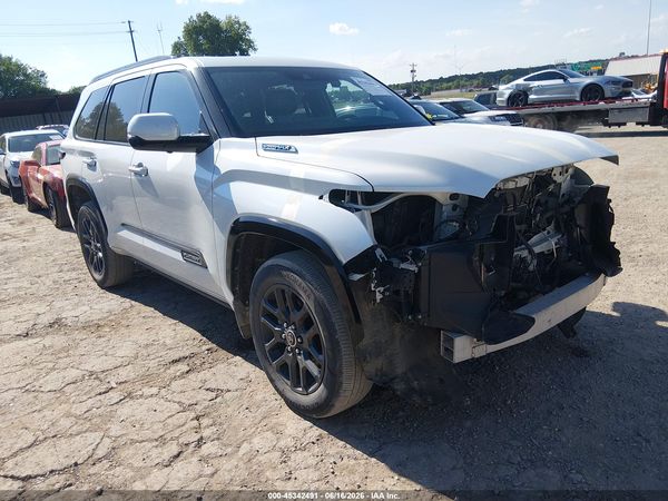 2023 TOYOTA SEQUOIA PLATINUM