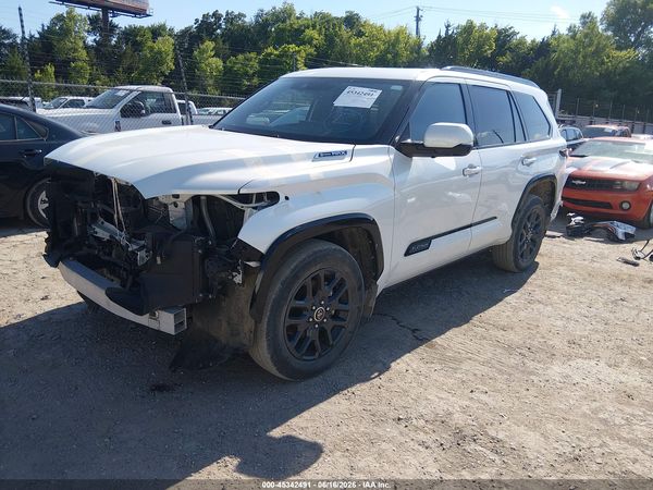 2023 TOYOTA SEQUOIA PLATINUM