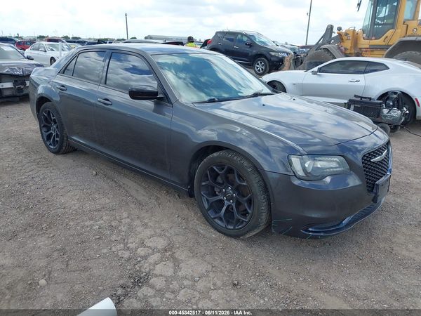 2019 CHRYSLER 300 TOURING