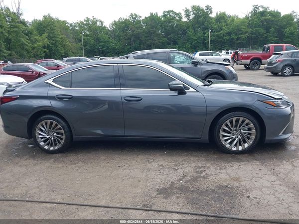 2024 LEXUS ES 300H ULTRA LUXURY