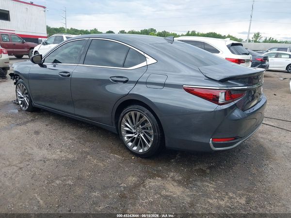 2024 LEXUS ES 300H ULTRA LUXURY