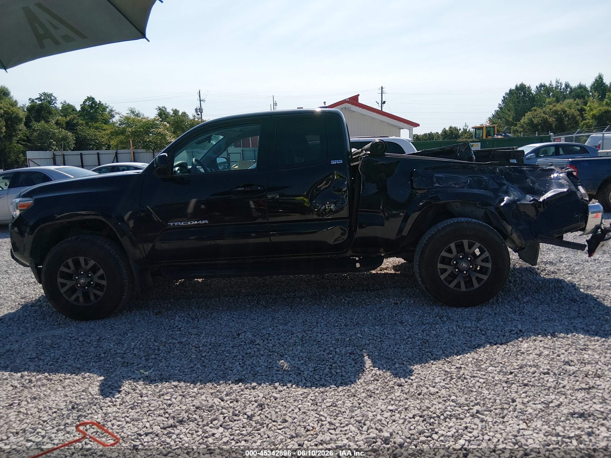 2020 TOYOTA TACOMA SR5