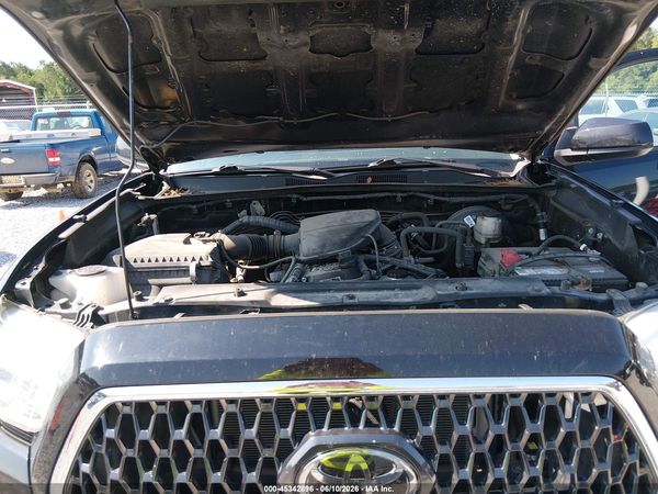 2020 TOYOTA TACOMA SR5