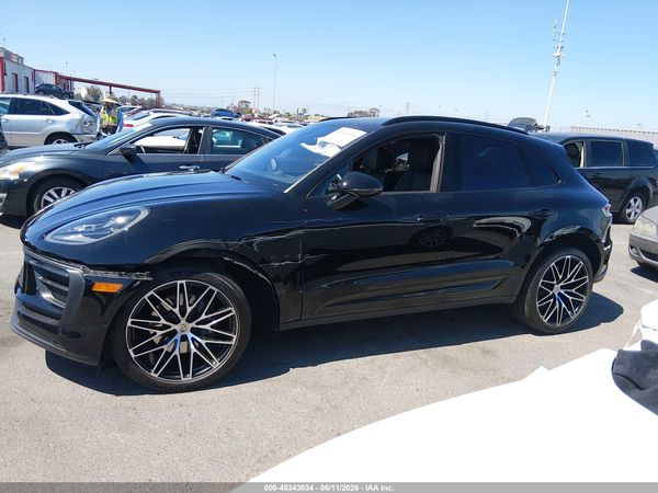 2023 PORSCHE MACAN T